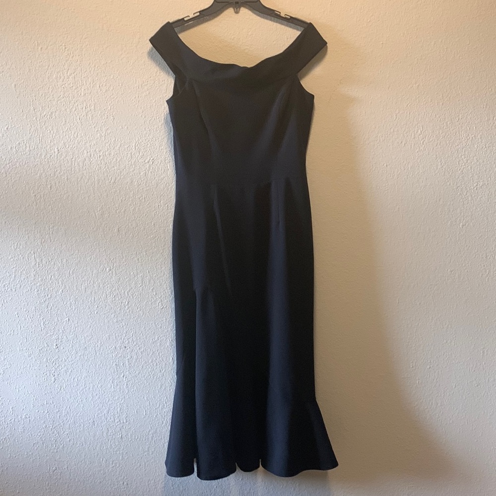 MOVING SALE - ALL OFFERS CONSIDERED! Dress the Population off shoulder dress!